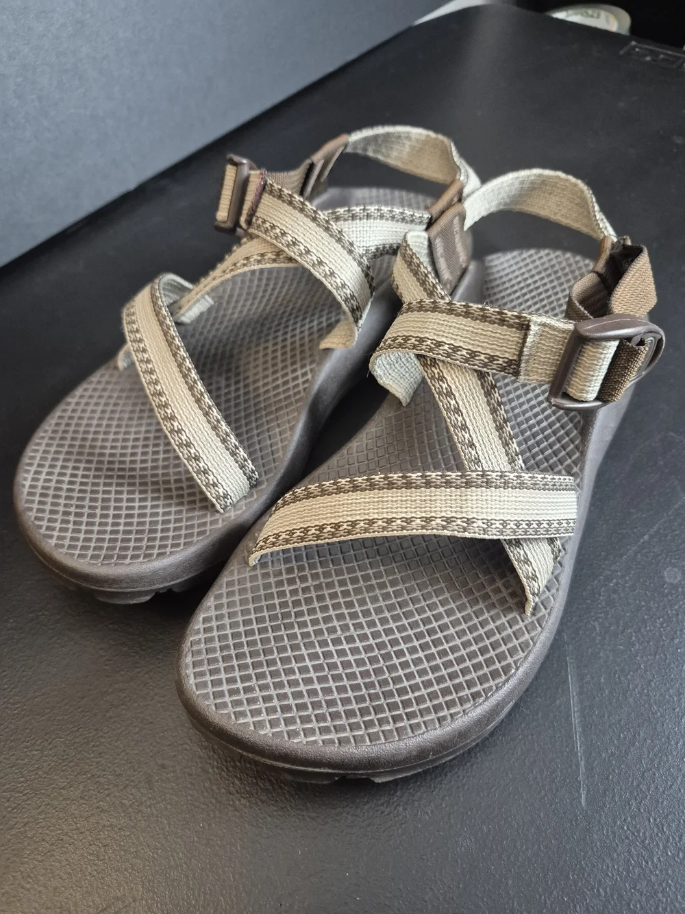 Kids Brown Sport Sandals with Adjustable Straps Size 7